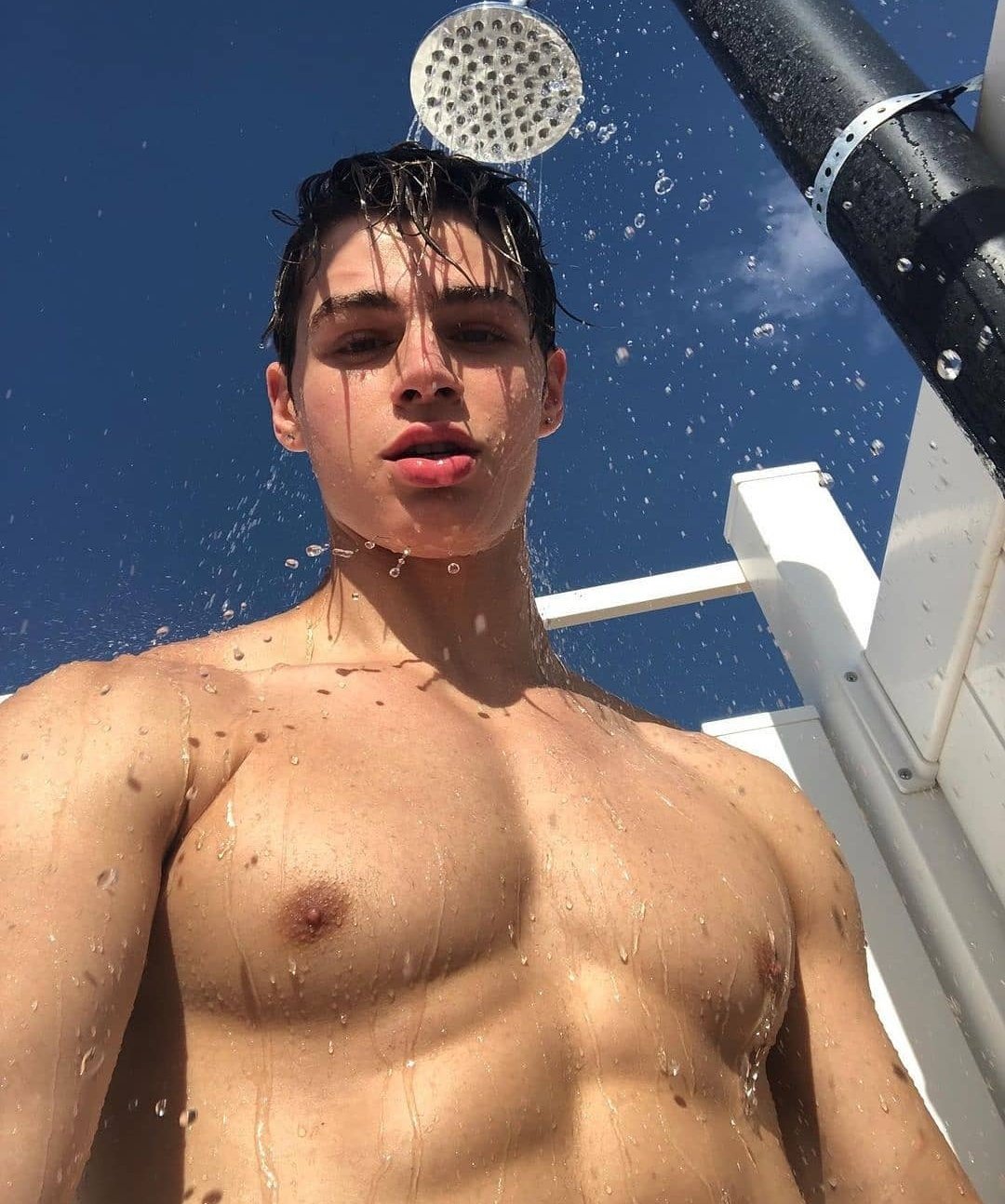 boys looking good on X: It's never too late to change the road you're on. # handsome #gay #sexy #workoutmotivation t.cor8HrNevZmT  X