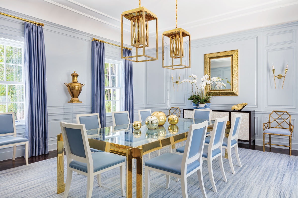#beautifulrooms - Interior designer Scott Sanders Design used seventeen layers of pale blue lacquer to give the dining room’s paneled walls a fresh, modern look. floridadesign.com/florida-homes/…