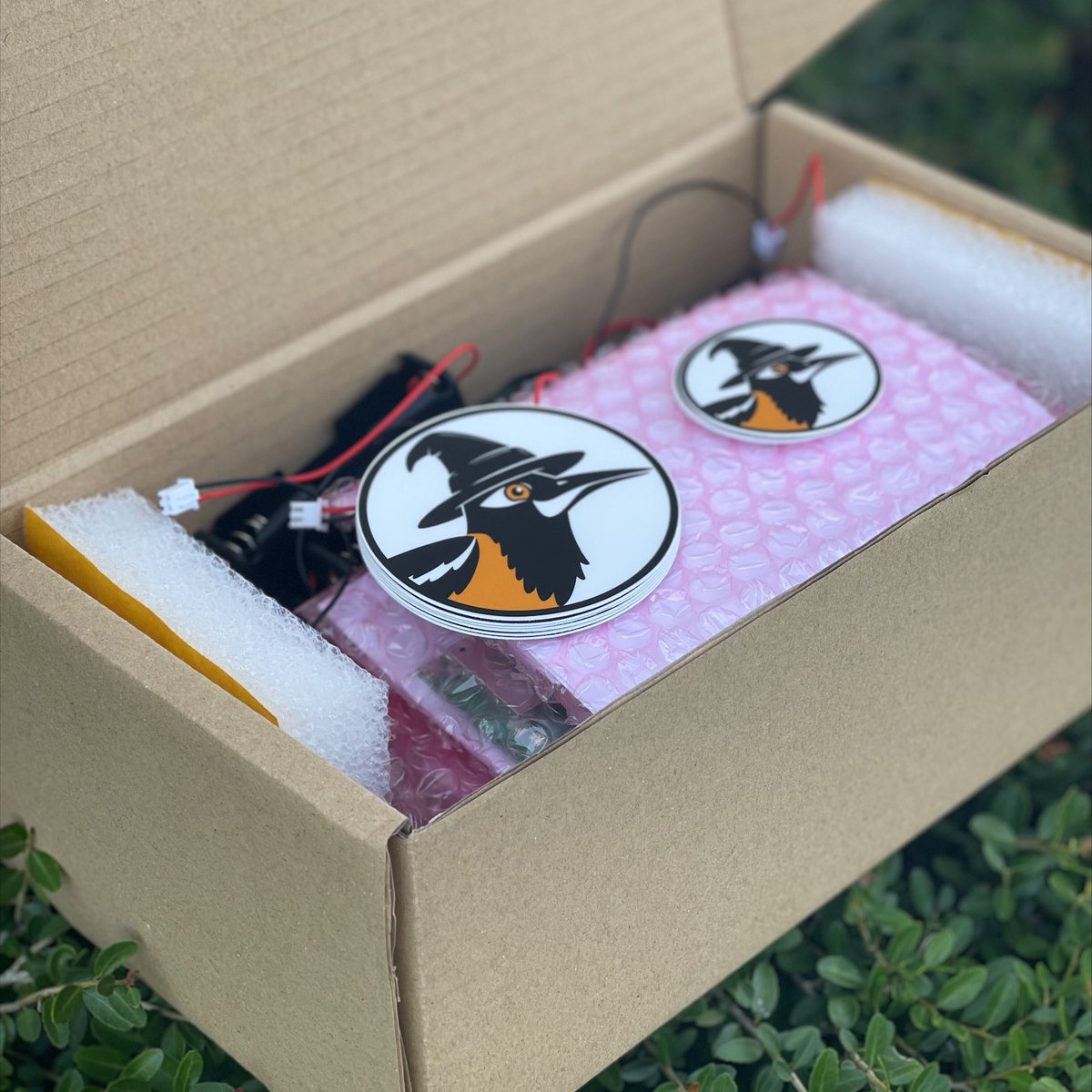 Locha Mesh. The resilient network #Bitcoin & chat tweet media