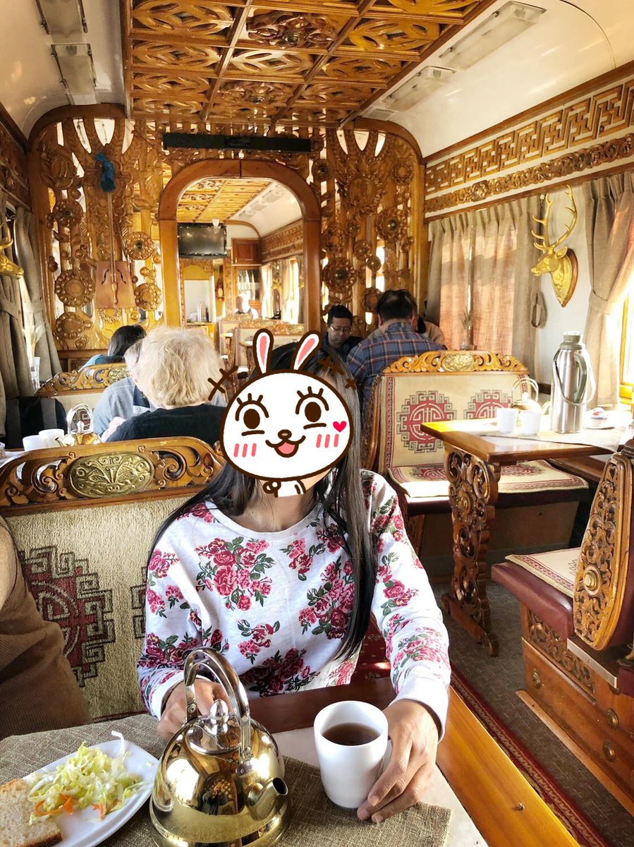 Chisabluebird's tweet image. มาค่ะ dinner บนรถไฟสายทรานไซบีเรีย กันค่ะ  #DinnerwithWin @winmetawin #winmetawin