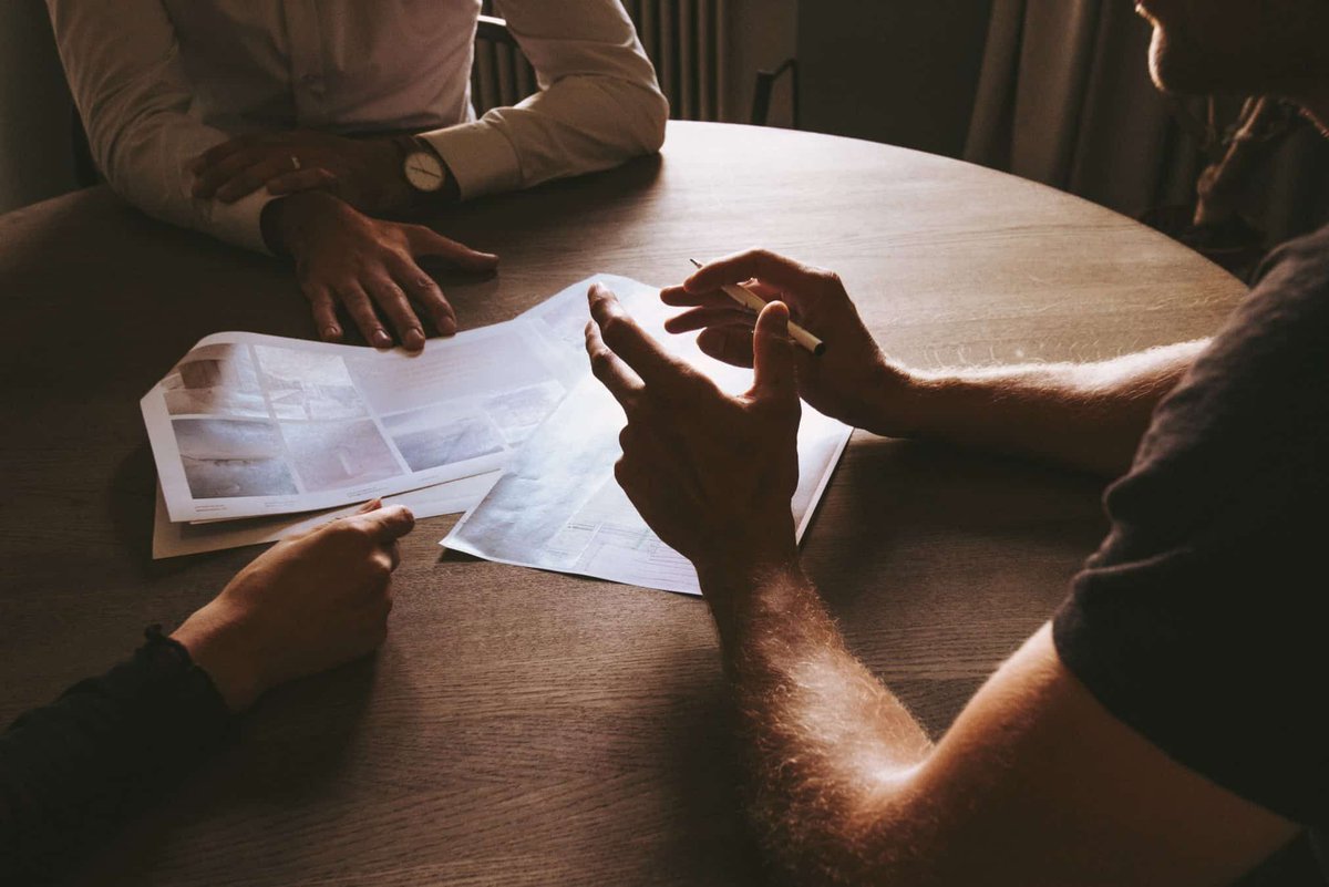 SourceLevelHQ's tweet image. The transition to a leadership role can be tough for most developers, mainly because learning soft skills can take some time. It requires listening, practice, and patience. Here are some pieces of advice for you buff.ly/2WlLitW