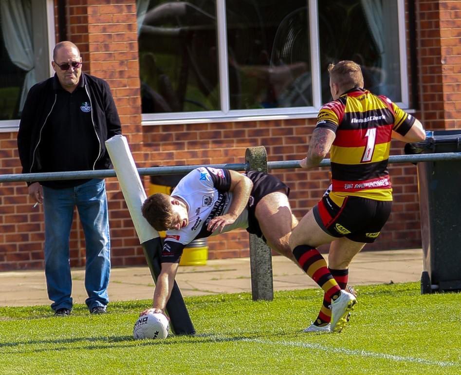 StanningleyRL's tweet photo. Congratulations to @benjiselby on his call up to represent @lions_rl Under 23s for the game against Ireland on 25 Sept. We wish you all the best Ben and hope to see a few more finishes like this!

#oneclub #CommunityRL #rugbyleague 🖤🤍👏🏼 https://t.co/nwaukKZboB