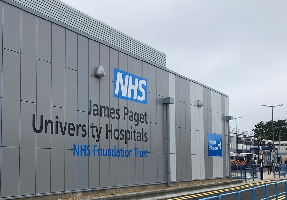 JamesPagetNHS's tweet photo. We’re continuing to ask you not to come into A&amp;E unless it is a genuine emergency. Please can we ask you to call 111 if you have an urgent medical need but it’s not an emergency.

Please help us, help you. Please respect those who are dedicated to treating you, friends and family https://t.co/M8yJadG5QA