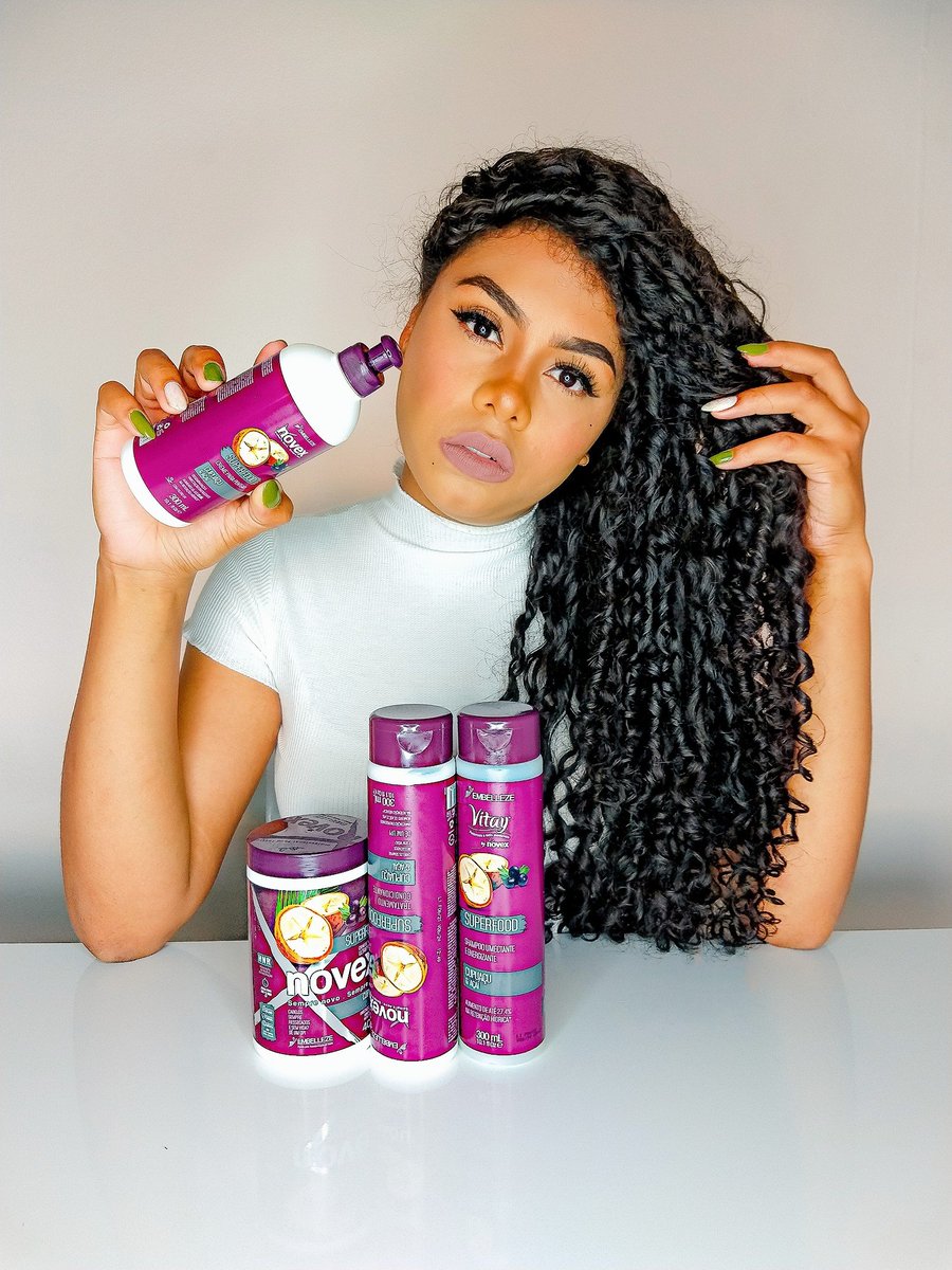 brendars25's tweet photo. Vim compartilhar com vocês o meu amor pela a nova linha Novex Superfood de Cupuaçu e Açai da @Embelleze Esse lançamento deixou o meu cabelo do jeitinho que eu amo super brilhoso e definido, além de muito macio.  #novexcupuaçueaçai
#Embelleze 
#NovexSuperfood
#EmbellezeDosSonhos https://t.co/ogdoAhlYZE