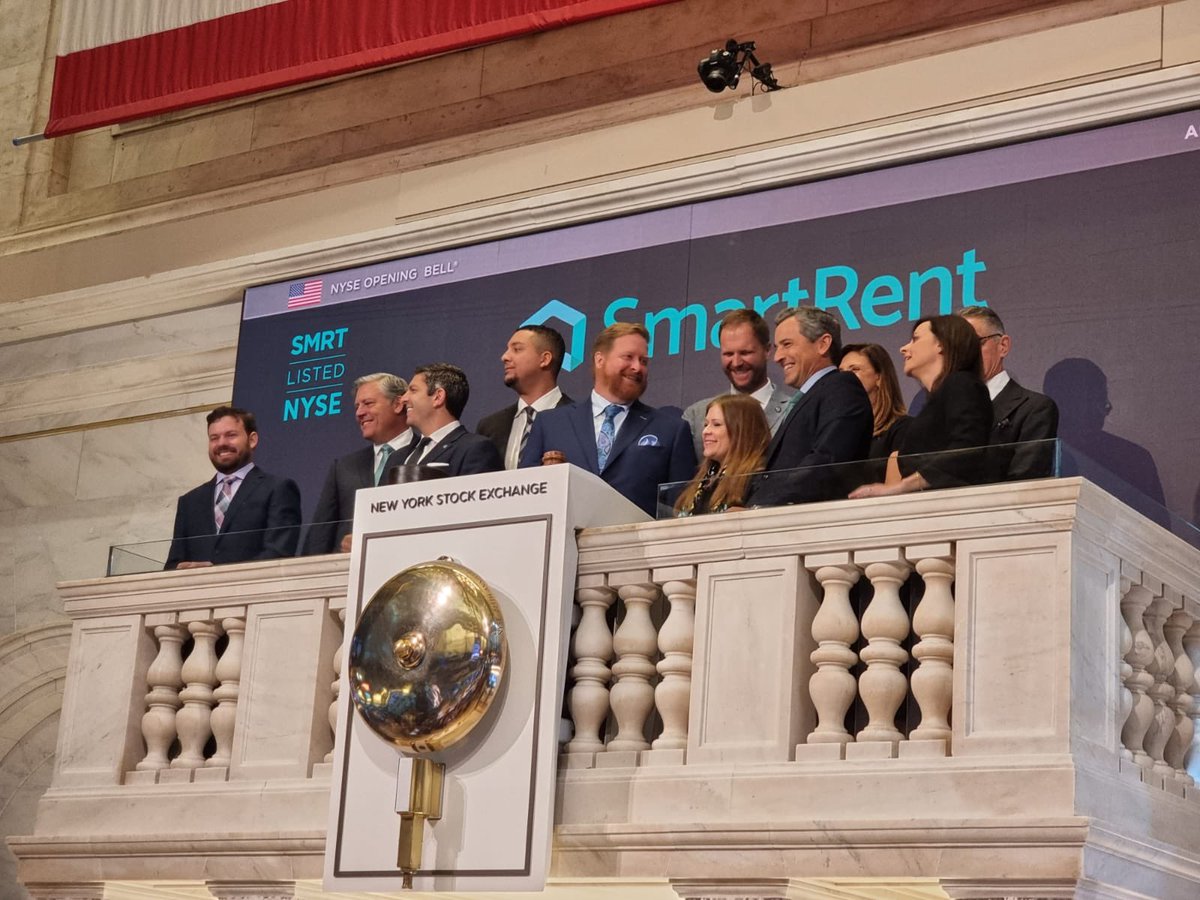 zipatweet's tweet photo. Opening the New York Stock Exchange this morning as a proud member of the https://t.co/shdV9m5cUA team.

It has been a long journey, but it was worth it! https://t.co/N9ZwBCo5Gu