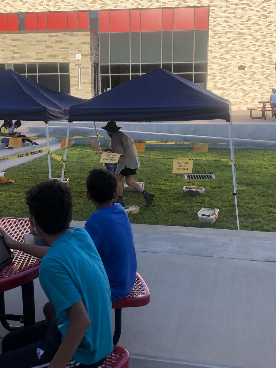 drbalarin's tweet photo. These teachers almost brought me to tears today- so very proud of how you leverage engagement and virtual learners โค๏ธ This activity was so engaging and FUN for our 6th graders! Digging for artifacts in World History with @msfeemstweets @mrstucker_west @MrsHolmes_cmsw #westfam https://t.co/GjdPZDnvmo