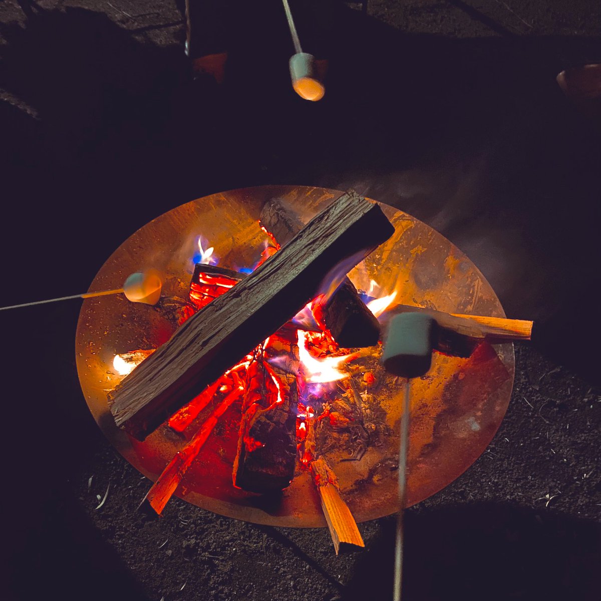 マスゲン釣りチャンネル🎣

念願のキャンプ！！⛺️🔥🍳
めっちゃ楽しかったー！🥺💛💚

薪割り、趣味にしたい、、、

ぜひYouTube見てね🥰

焚き火でマシュマロを焼く釣りガール
youtu.be/Ug6T4ASu_r0