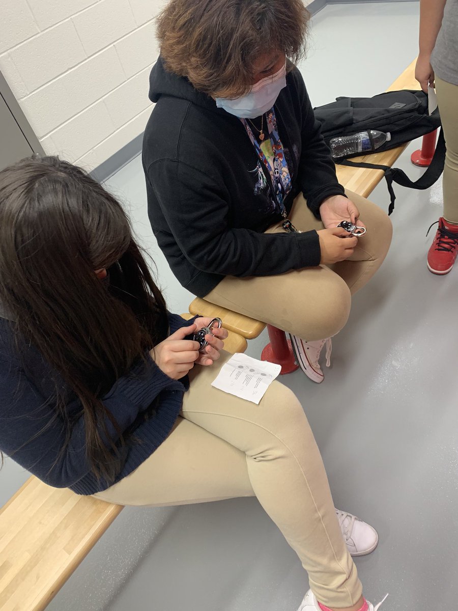 Amanda Houston tweet media