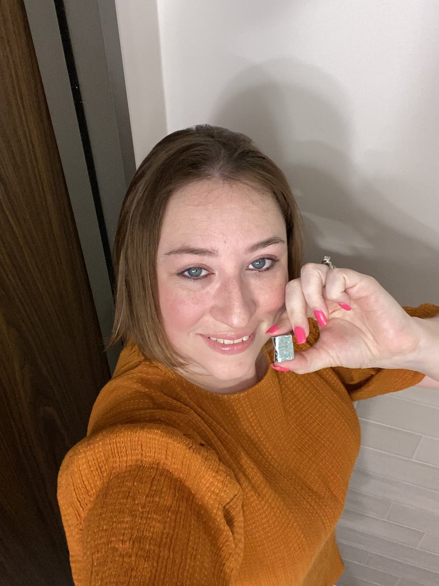 amberfallwell's tweet image. Loosing weight and inches- more energy and focus! On day 59 of this journey. DM or visit myxyngular.com/ambergraham1 so I can help you as well! 🥰