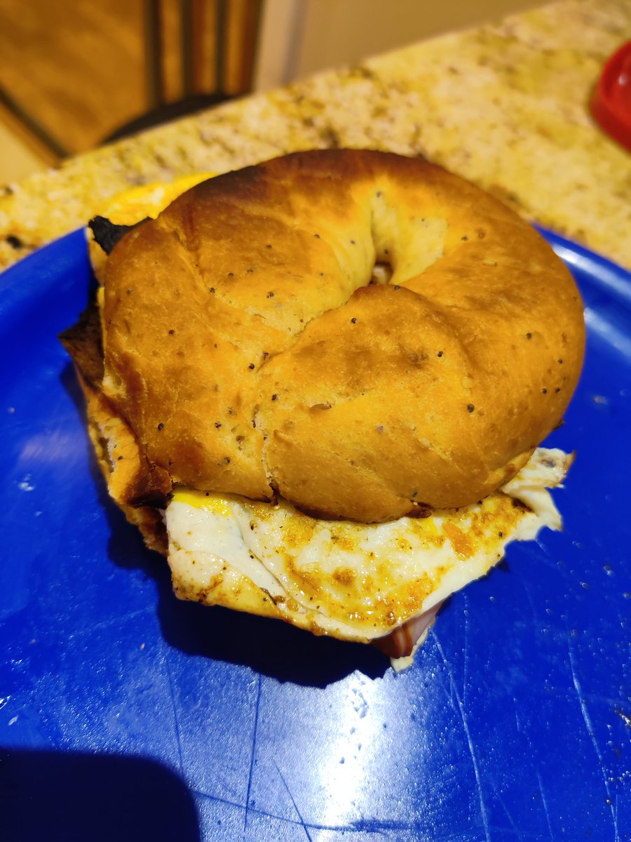 Ham Egg &amp; Cheese for only 6g of carbs and still Keto? Yes please.

Total Lost - 31Lbs in 3 months!

#ketofriendly