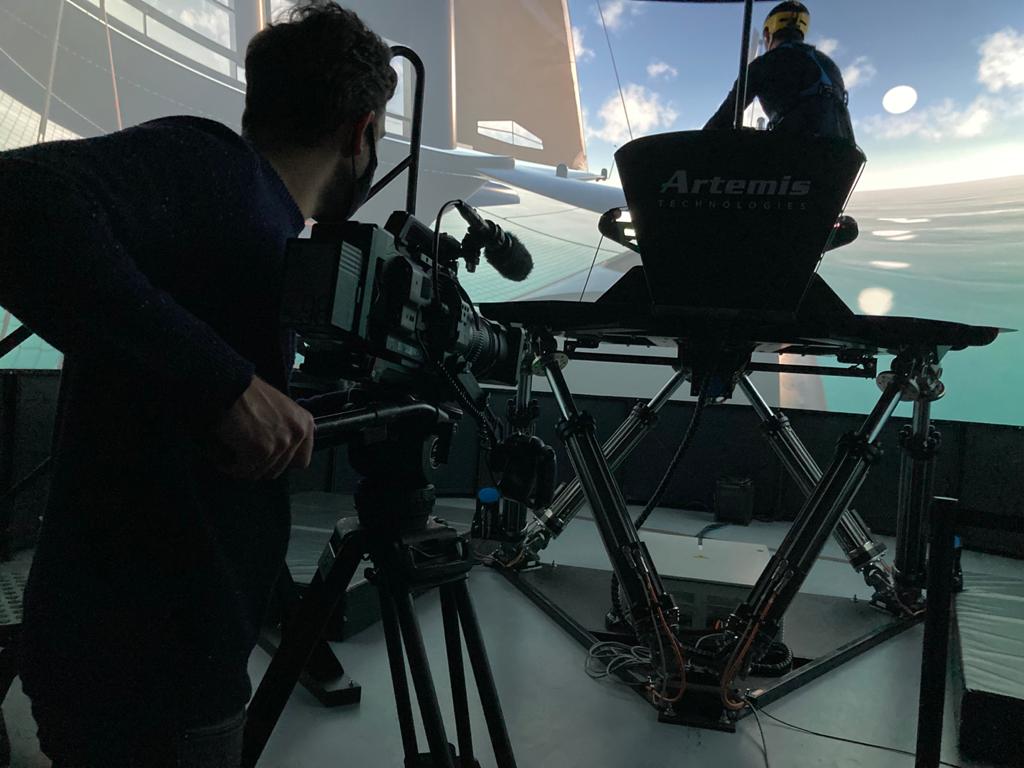 We've been at @ArtemisTechLtd speaking 2 CEO Iain Percy about his passion 4 a greener, cleaner world & finding out about their marine simulator & drive for zero emissions in shipping. 4 the @ukshipping 'Making Waves:The Future of Shipping'
#FutureOfShipping #UKShipping #LISW21