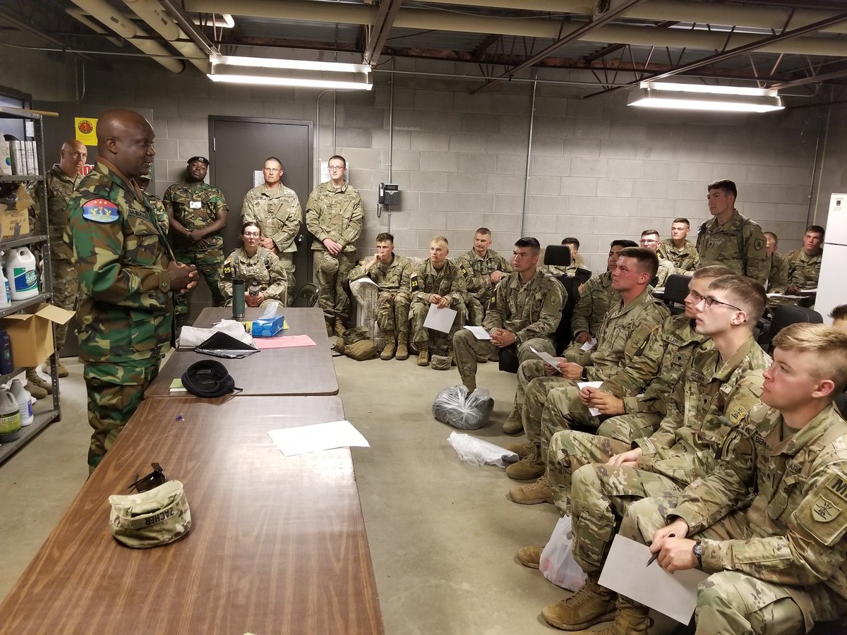 Ghanaian #soldiers attended the Best Warrior Competition in North Dakota, in which @USNationalGuard Soldiers demonstrated their skills. #Ghana and North Dakota are partners in the #StatePartnershipProgram. #StrongerTogether 
@USArmyEURAF @USAfricaCommand @USEmbassyGhana