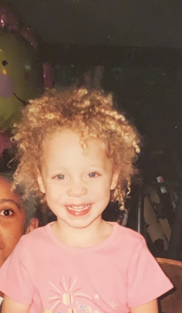 Happy birthday Liv! 

#JUPhinsUp