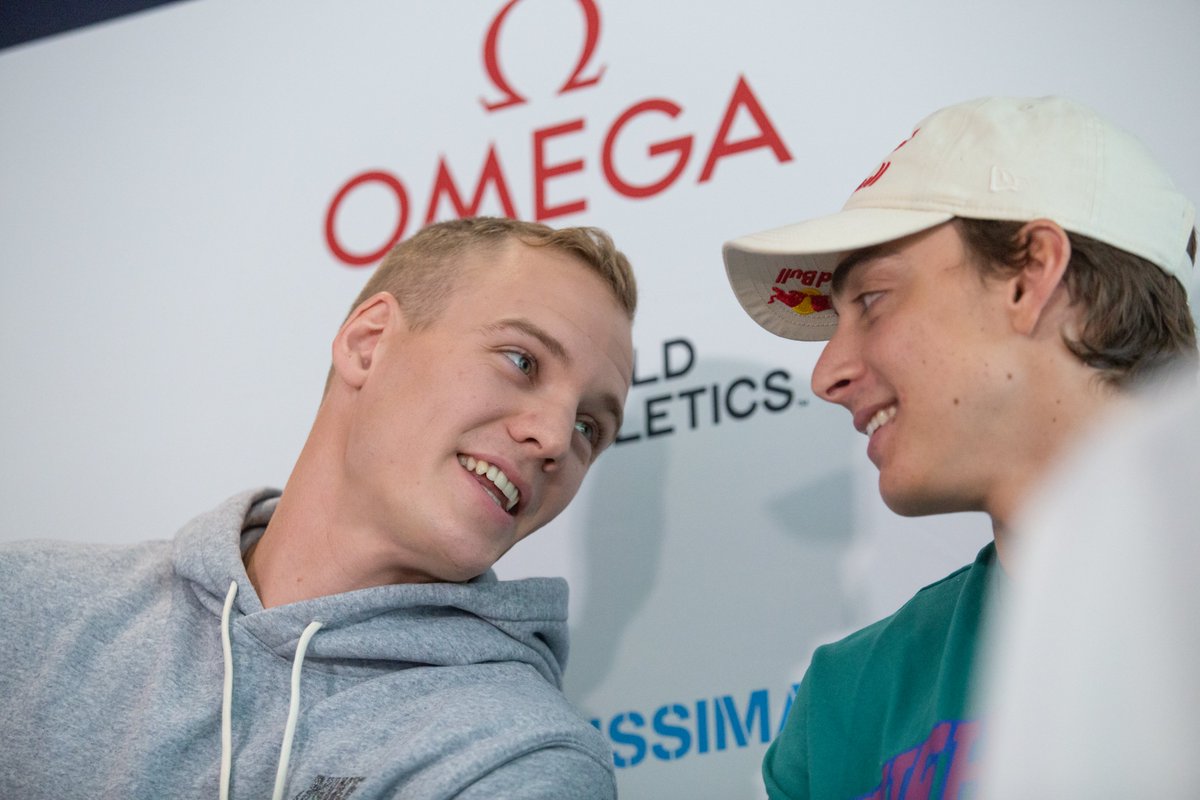 Find someone who looks at you the way <a href="/samkendricks/">Sam Kendricks</a> and <a href="/mondohoss600/">Mondo Duplantis</a> look at each other... 👀

📷 <a href="/chiaramontesan2/">Chiara Montesano</a> / <a href="/Diamond_League/">Wanda Diamond League</a>