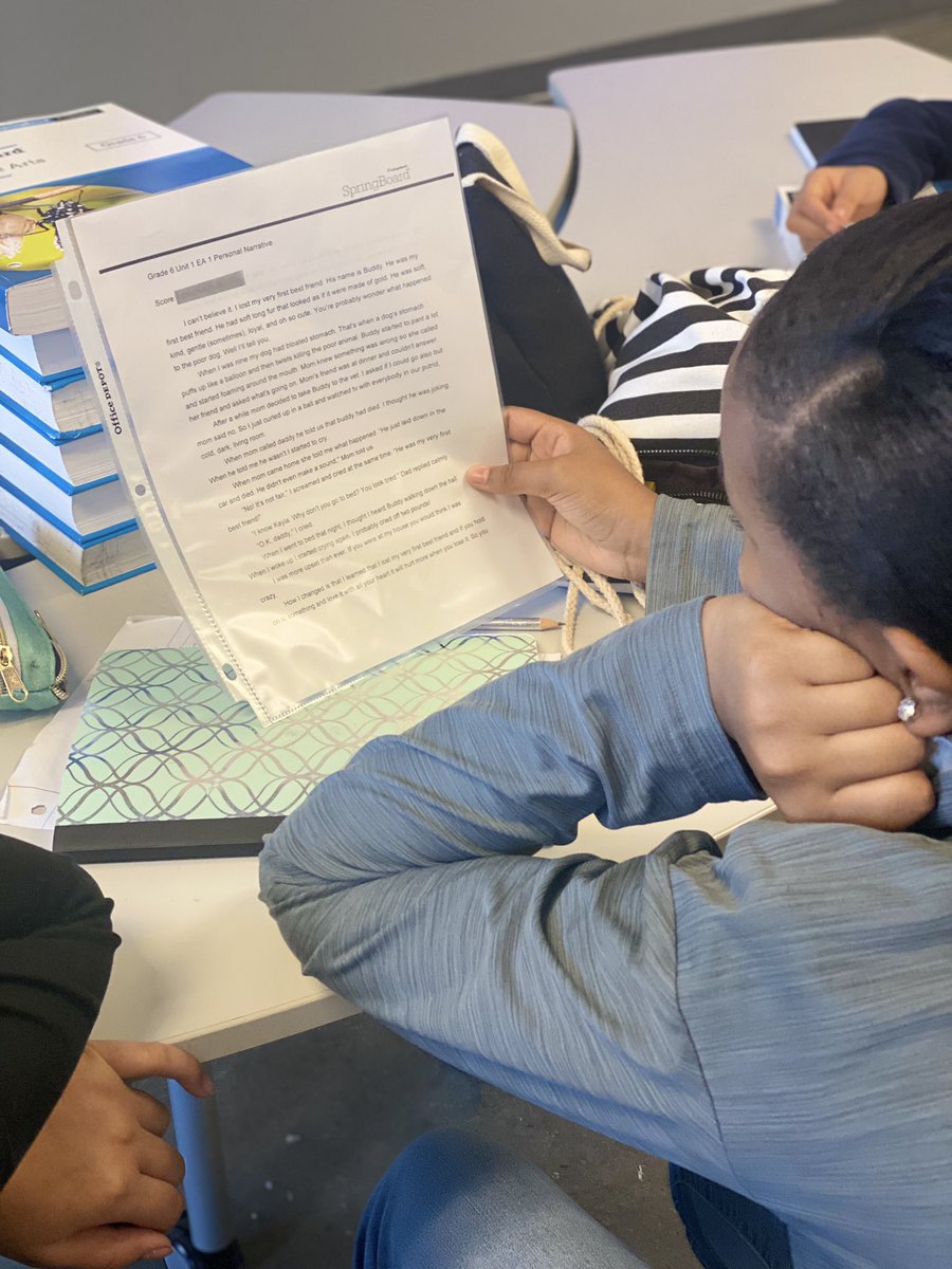 Ms_Ratcliff1908's tweet photo. 6th grade RLA students are analyzing personal narrative essays and ranking them based on their rubric (incomplete, developing, proficient, and exemplary). #6thRLA #Boulter #TylerISD #ScholarBehavior https://t.co/zXuWzTZBgw