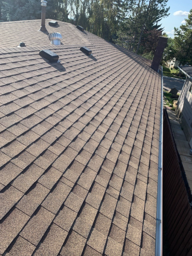 calgaryroofer's tweet photo. Who doesn't love the look of a new roof ! https://t.co/BVoBBGZI36
