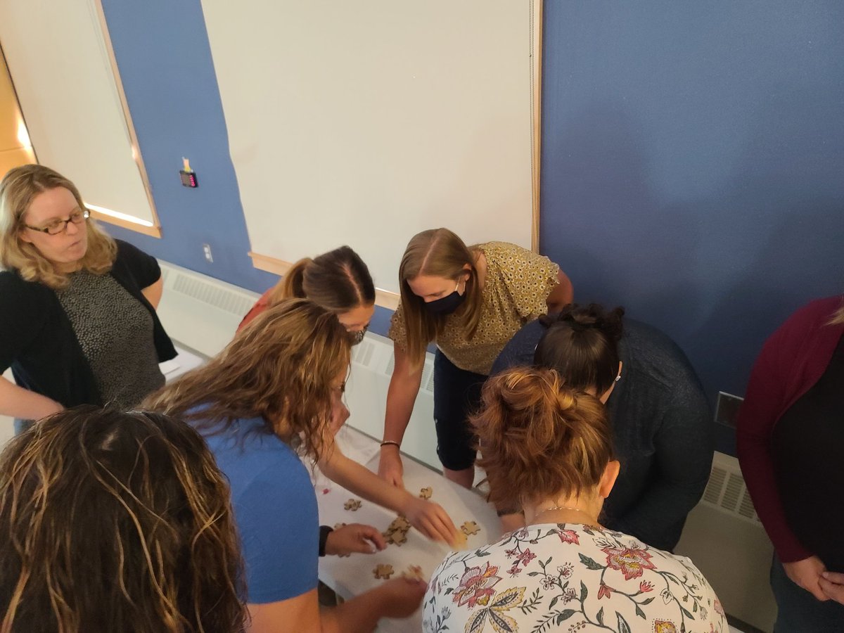 AsstPrin_PAE's tweet photo. PAE teachers engaging in an icebreaker during their initial PD. #Better Together @rparmley1 https://t.co/NcF8k6LUMY