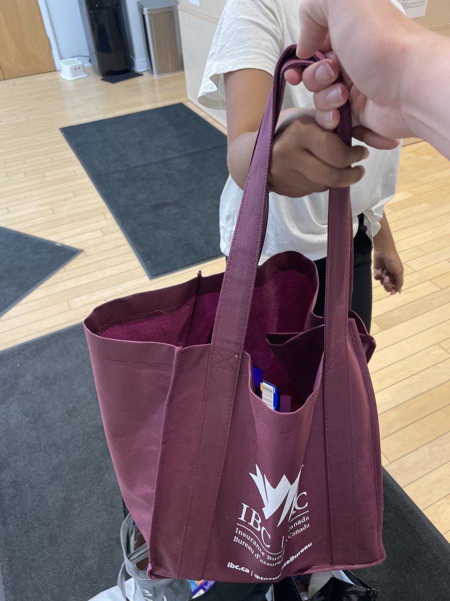 Proud to work at <a href="/InsuranceBureau/">IBC</a> where we support <a href="/UnitedWay/">United Way</a> through many initiatives including by supplying hygiene kits to local agencies. Toothpaste, shampoo and feminine hygiene products are some of the most needed items at these centres. #UnitedWay