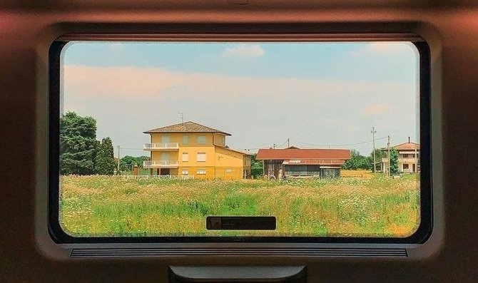 I' (@moodyonmoon) on Twitter photo 