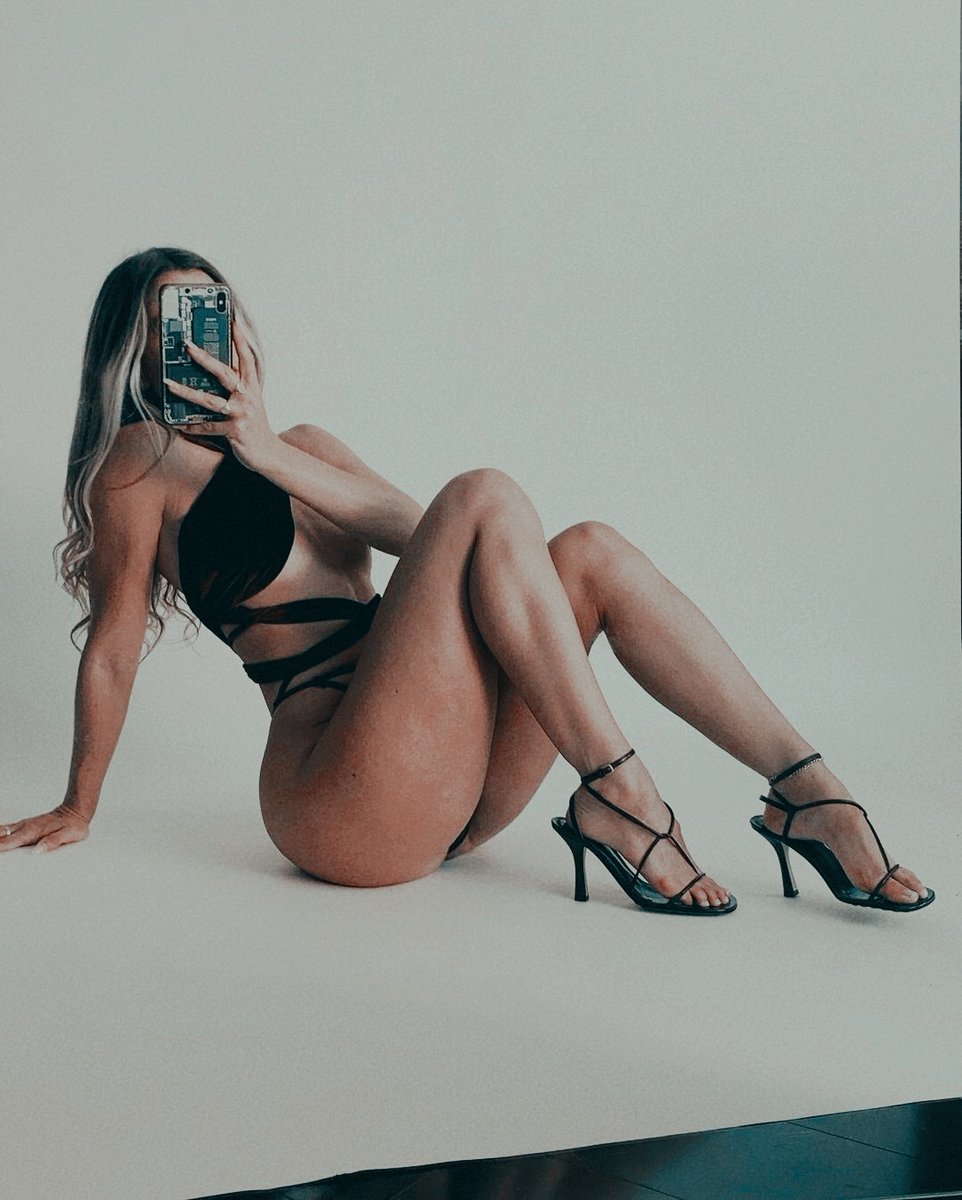 cocoakiisses's tweet photo. ⠀⠀⠀⠀⋆ ꔛ 𓂃  𝑨𝐒𝐒𝐓𝐑𝐀𝐆𝐑𝐀𝐌 ˑ 𓈒 ׁ
⠀⠀⠀  ⠀ ⠀⠀⠀    #thehornyhour  

⠀⠀ 𓈀 ࣪˖ ⋆    No cuenta como infierno, 
                 si te gusta como quema. https://t.co/8XNxWYoX3T