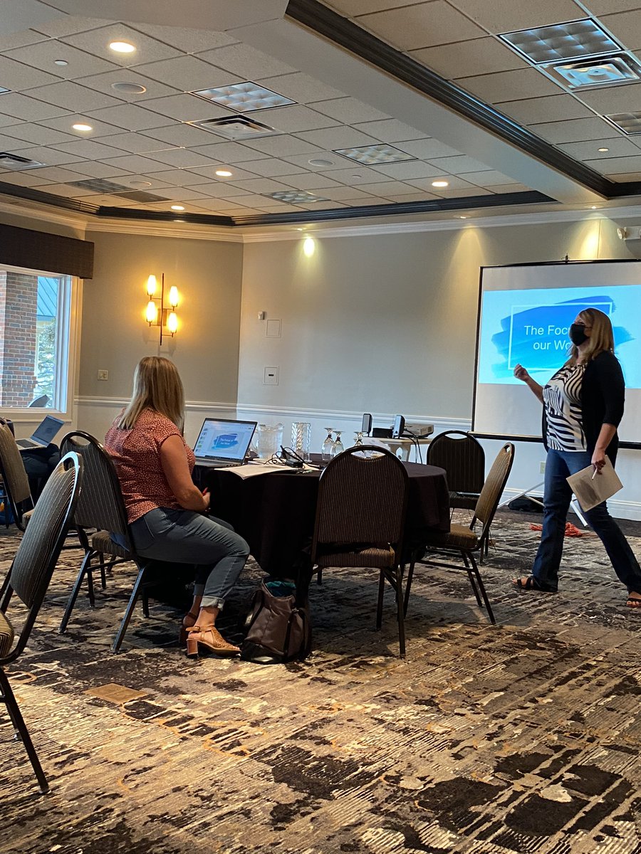 LesleySmithKCSD's tweet photo. Great day of learning and team building for the KCSD Academic Team! @TheKCSD @ShawnaHarney https://t.co/bLQ2BSi0sO