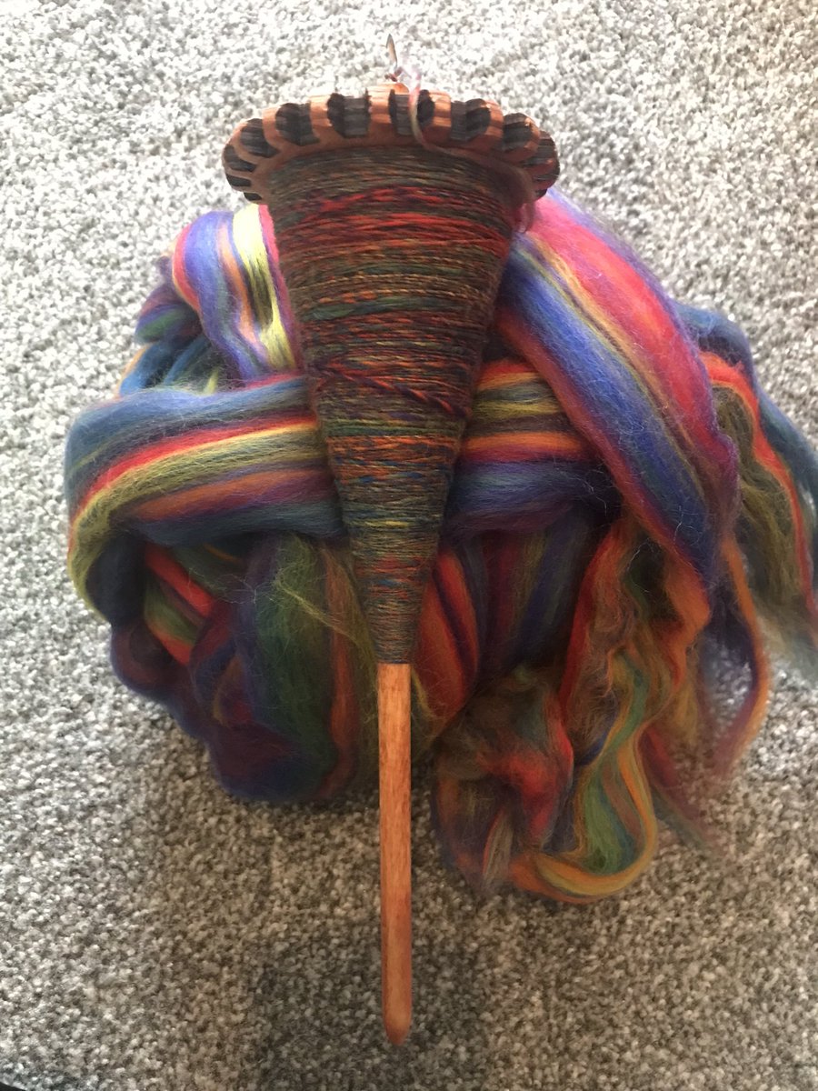 CatherineDunn8's tweet image. 250g down, 250g to go! #Spinning #DropSpindle @worldofwool
