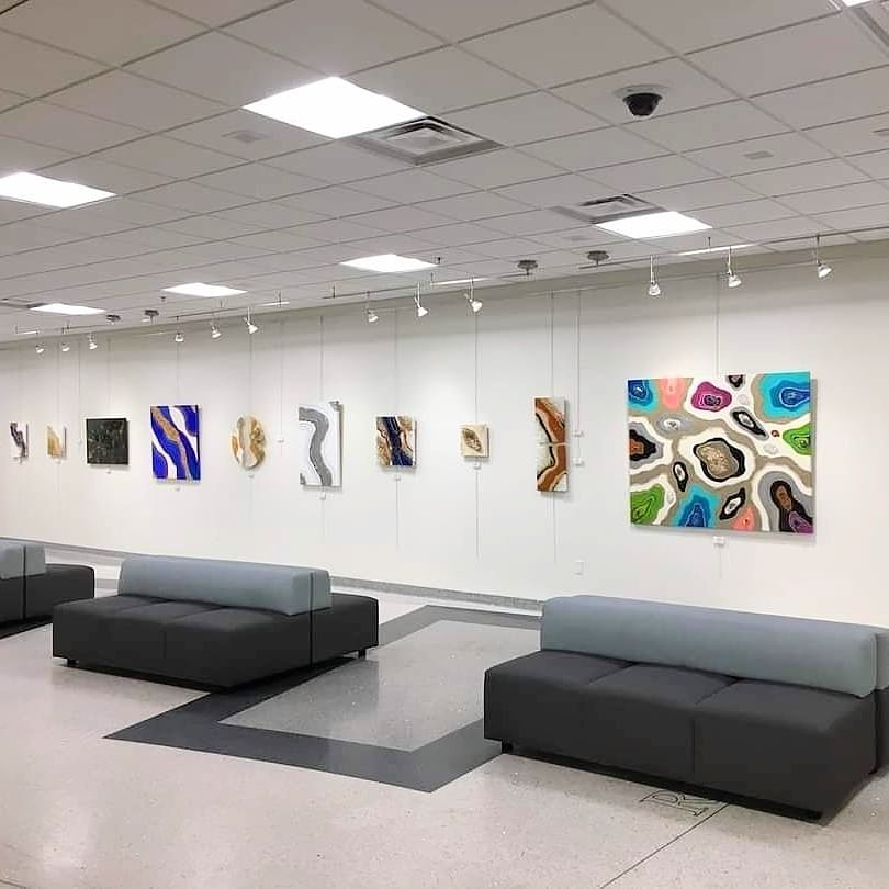 Qzdesigngallery's tweet photo. My first SOLO ART SHOW titled
IN FLUX!! 𝟯𝟬 𝗮𝗿𝘁𝘄𝗼𝗿𝗸𝘀 displayed for 𝟳𝟱 𝗱𝗮𝘆𝘀 at Tallahassee Int'l Airport Gallery! HUGE THANK YOU TO @tallahasseearts &amp; Amanda Thompson for this amazing opportunity! #ihearttally #TheArtsLiveHere
#galleryshow #artshow
#tallahassee https://t.co/Yq8Rnc0M7i