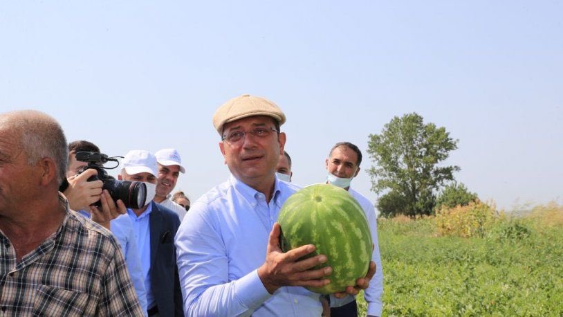 Karpuz yata yata Ekrem tatil yapa yapa büyürmüş.
İmamoğlu İstifa.