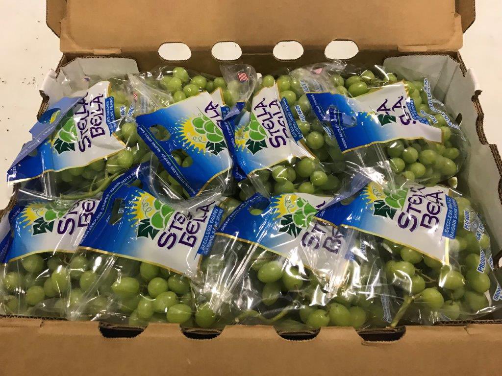 FSProduce's tweet image. Stella Bella” Green Seedless Grapes with outstanding quality and Cotton Candy Grapes with sugary sweetness are in peak season from California!

#grapes #inseason #freshproduce