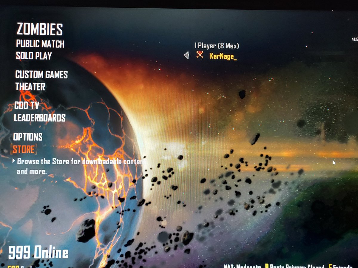 KarnageeTv's tweet photo. Cherche des mecs sur plutonium pour try hard le mode zombie avec de gros streames👍🏼
#plutonium https://t.co/0N3L88ZSdJ