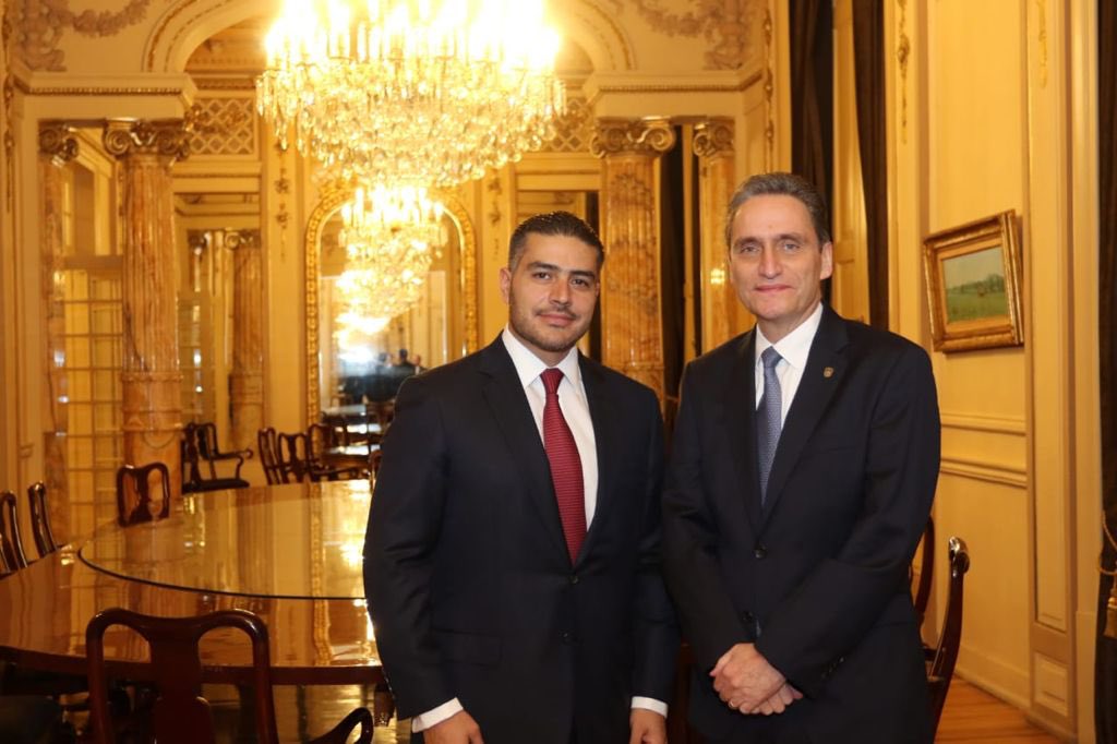 Agradezco la invitación de Nathan Poplawvski a la reunión con los representantes de <a href="/CANACOMexico/">CanacoCDMX</a> en las 16 alcaldías, para lograr una comunicación directa con nuestros mandos regionales. Esto fortalece la respuesta  a los comercios y negocios de las distintas zonas de la #CDMX