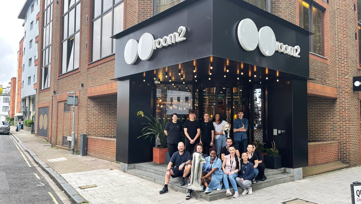 room2 hometels (@room2hometels) on Twitter photo A couple of weeks ago room2 Southampton made it to the top to rank as ๐ป๐ผ.๐ญ ๐ต๐ผ๐๐ฒ๐น ๐ถ๐ป ๐ฆ๐ผ๐๐๐ต๐ฎ๐บ๐ฝ๐๐ผ๐ป ๐ผ๐ป ๐ง๐ฟ๐ถ๐ฝ๐๐ฑ๐๐ถ๐๐ผ๐ฟ and that's all down to the hard work this team has put into creating such fantastic memorable experiences for our guests โญ A couple of weeks ago room2 Southampton made it to the top to rank as ๐ป๐ผ.๐ญ ๐ต๐ผ๐๐ฒ๐น ๐ถ๐ป ๐ฆ๐ผ๐๐๐ต๐ฎ๐บ๐ฝ๐๐ผ๐ป ๐ผ๐ป ๐ง๐ฟ๐ถ๐ฝ๐๐ฑ๐๐ถ๐๐ผ๐ฟ and that's all down to the hard work this team has put into creating such fantastic memorable experiences for our guests โญ