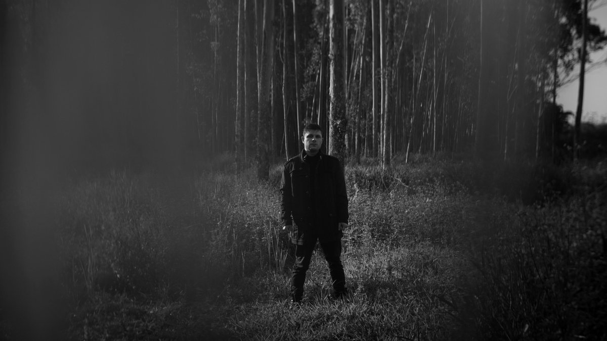 waltervelt_'s tweet photo. Super excited with my next release! 
pre-order on day 27.09 https://t.co/7wjHzoOfR9