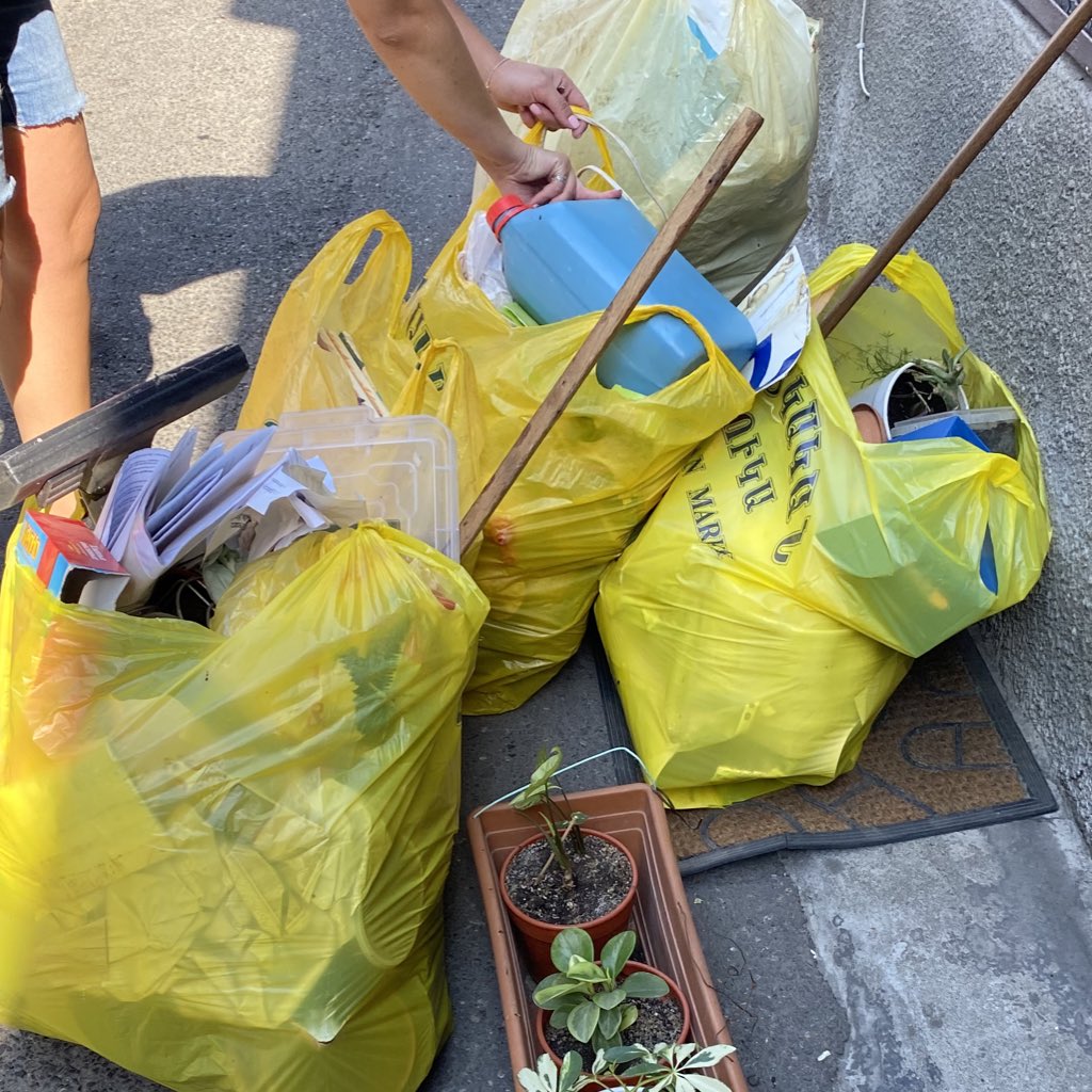 ygadoptme's tweet photo. мы сегодня 4 раза столько мусора выбросили аж дышать легче стало https://t.co/kdnxVU7c9D