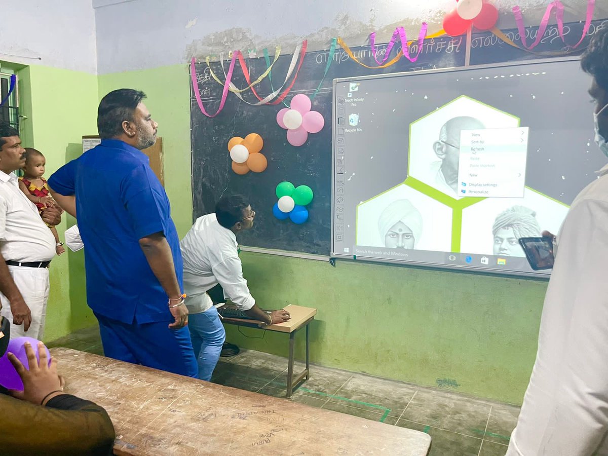 DrRGAnandIND's tweet image. 25/08/2021
#TamilNadu
#Tiruvallur
#KnowledgeRoom
#3DBoardForChildren

Under #NamoCare 2021 - Initiation of Knowledge Room for #AtmanirbharBharat and Installation of Automatic Hand Sanitizers for Child Care Institutions who are in need. (1/2)

@blsanthosh @CTRavi_BJP @Murugan_MoS