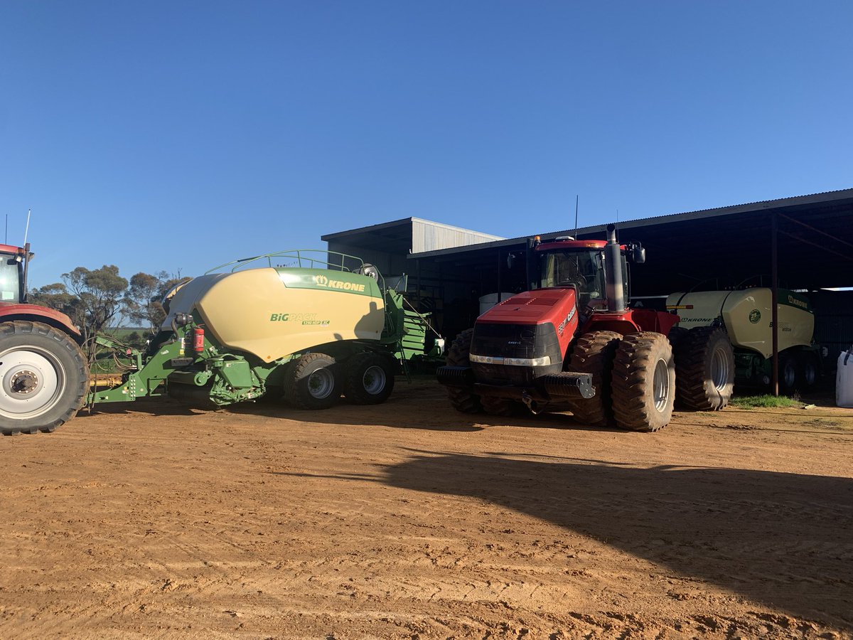 Balers out of the shed for a pre season let us know if we can help with your hay making this season!
Massey sp Windrower with 40ft front
X2 8 string Krone balers
Trucks also available for cartage.
Bookings - Brent: 0427305711
Vic mallee based happy to travel
Re tweets appreciated