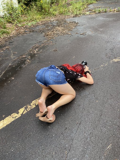 Watch Hannah Lanser🎀✨'s leaked NSFW photo on TwXstars