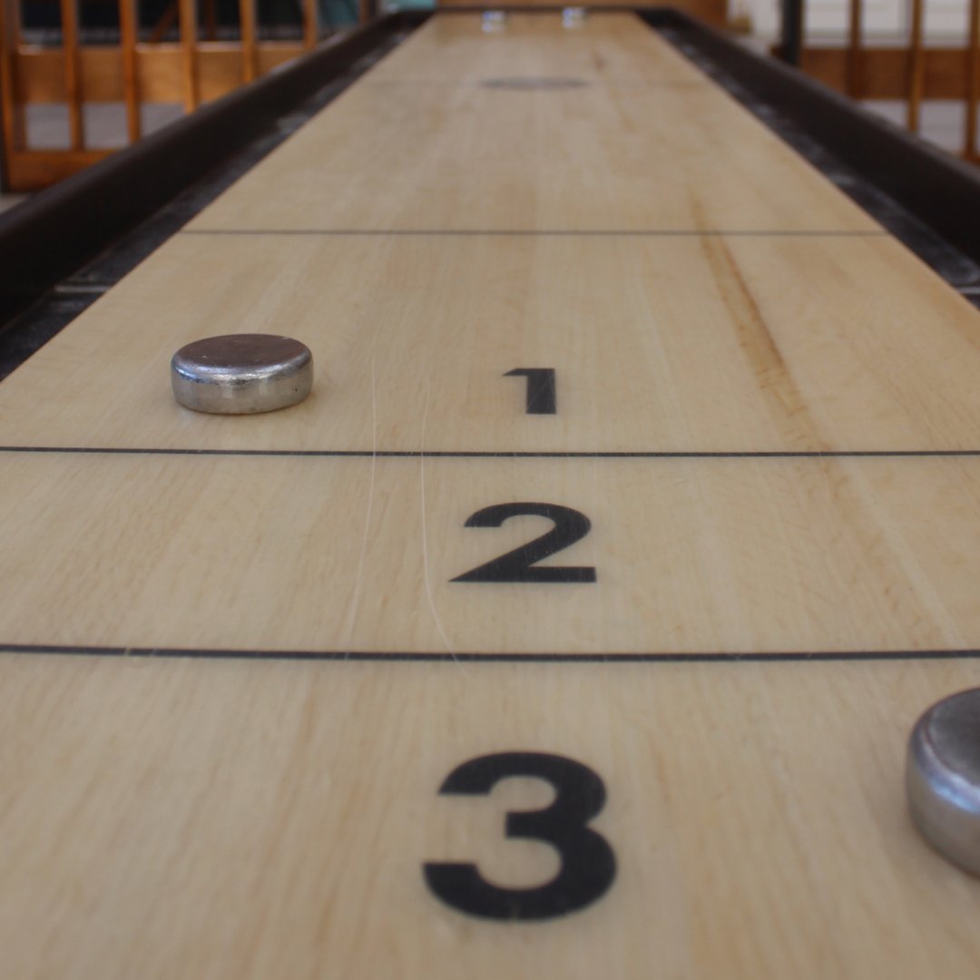 1,2,3 more days till Friday!🎉Join us for live music here at Jute from 5 pm-8 pm this Friday🎶🥂