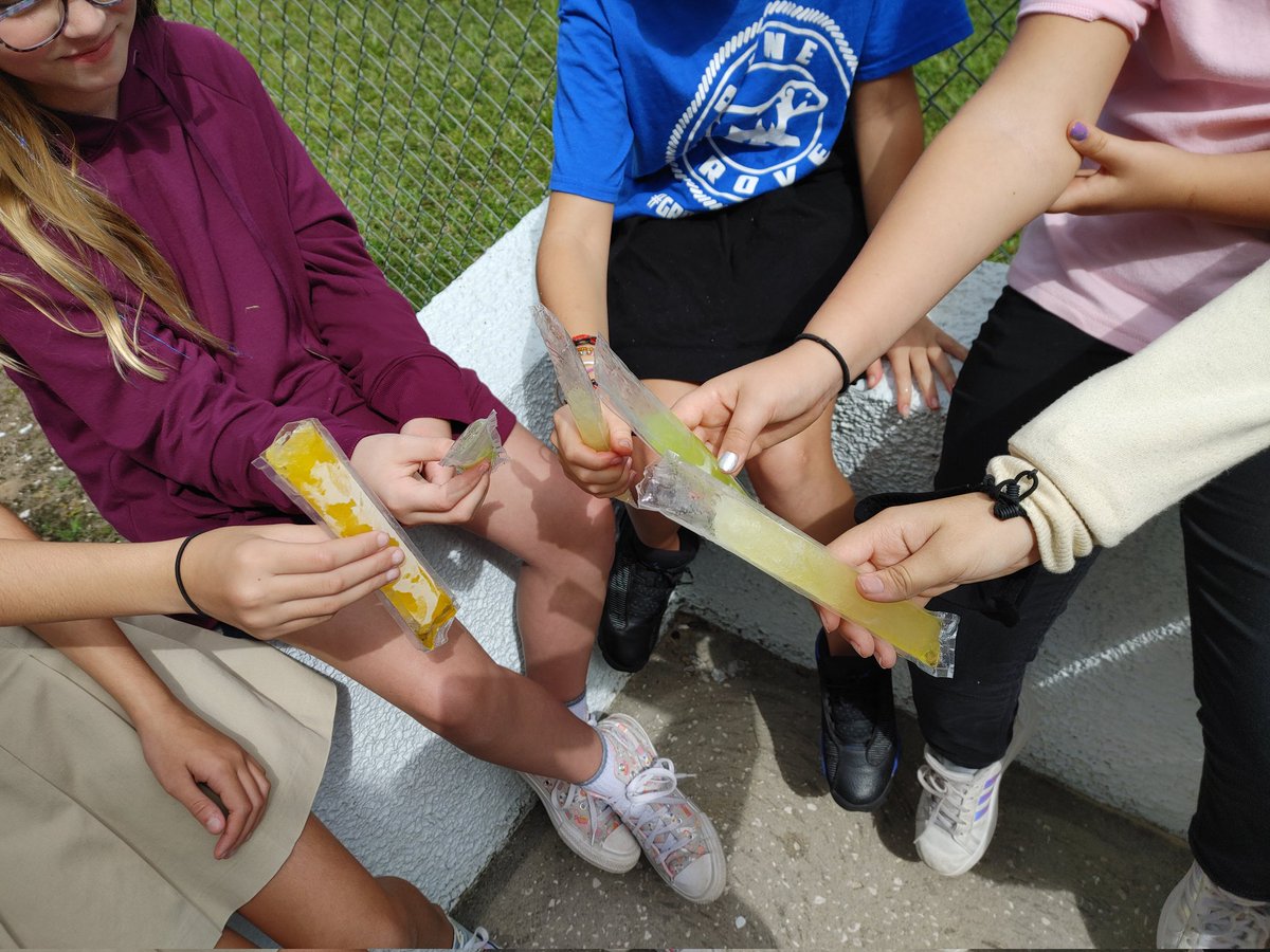 MsKinghasClass's tweet image. We celebrated being the first class in the whole school to have our PRIDE paw filled in and complete!! Perfect treat for an early release day!
#pinegrovepride #bearcubs