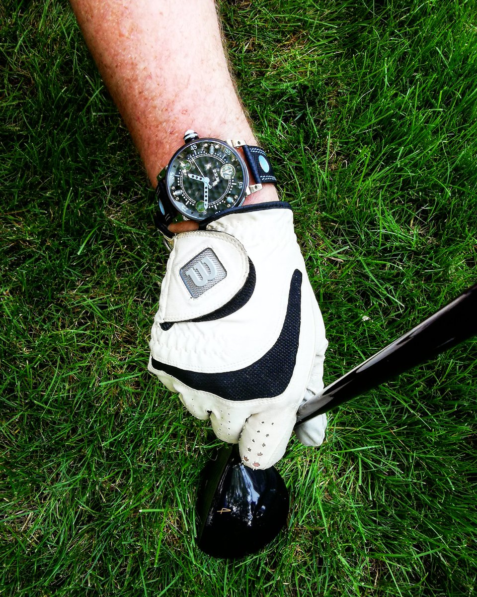 DailyDriver24's tweet image. Looking for that perfect gift for the golfers in your life? Take a look at our golf collection from BRM Chronograph.

#golf #watches #golfing #time #Brmchronograph #marketingphotographer #photographersofinstagram