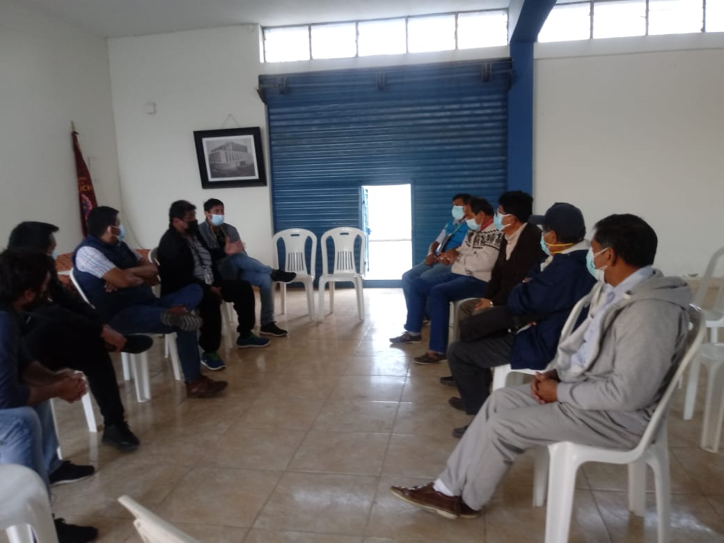 🔴 LAMBAYEQUE | Asamblea con dirigentes del mov. sindical, Org. Sociales y Mypes. Se consolida férrea defensa por el Perú 🇵🇪 con #JusticiaSocial y #PanConLibertad junto a <a href="/fetraccaap/">federacion FETRACCAAP</a> <a href="/FidelCTP/">Fidel Buitron</a> <a href="/fdocalmell/">Fernando Calmell del Solar</a> #FuerzaSindicalObrera con la fuerza del pueblo venceremos ✊💪 #EmpleoDigno