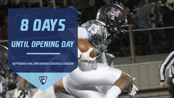 Upper_Iowa_FB's tweet photo. Some Peacock history today to celebrate being only 8️⃣ days away from our first kickoff! Back in 2014, Chayz Holt set a UIU record by collecting a whopping 8️⃣ interceptions throughout the season! #12DaysOfPeacocks #SLEDGE #OURWAY https://t.co/fEgmFJhWk9