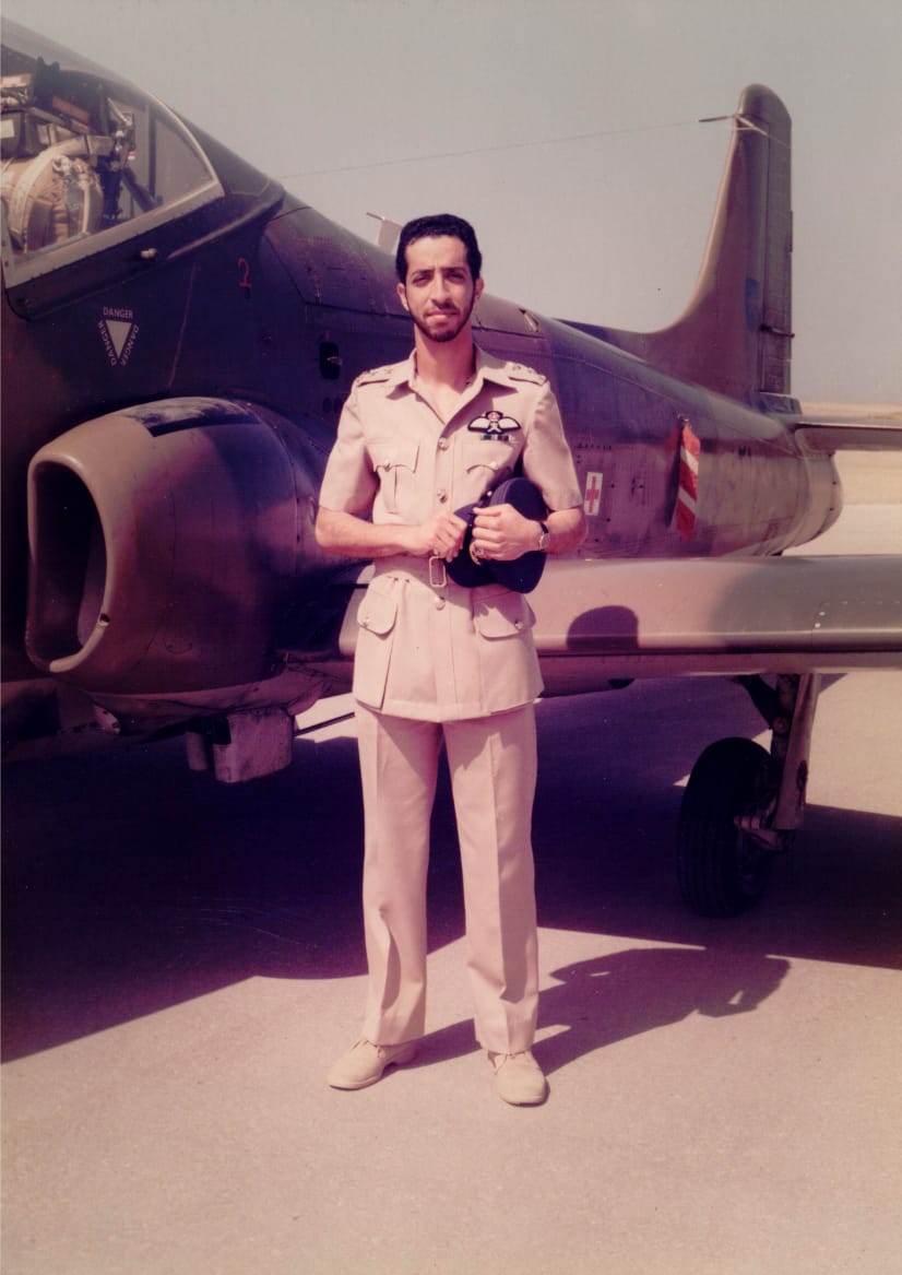 AhmedAltoqi's tweet photo. هذه ��لتغريدة اصعب تغريدة اكتبها، فالكلمات  تعجز عن وداع عمي ناصر بن حمدون الحارثي الذي اختاره الله بعد صراعه مع المرض. عشت مع عمي ناصر آخر تسعة أشهر من حياته، عشتها بكل تفاصيلها وتعلمت منها الكثير وبالاخص من تقبله ورضاه عن مرضه.
رحمك الله عمي ناصر وغفر لك واسكنك فسيح جناته. https://t.co/Bp00yBPECR