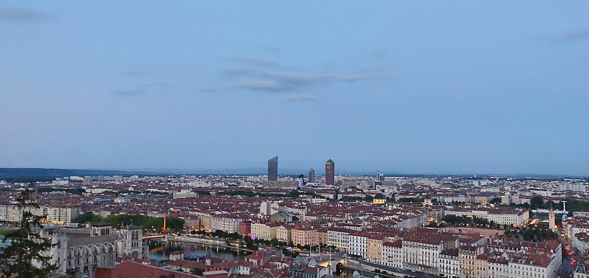 Alain C. (@alnchamb) on Twitter photo 