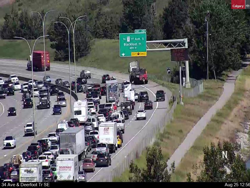 CityNews Calgary Traffic on Twitter "New incident on NB Deerfoot Trail