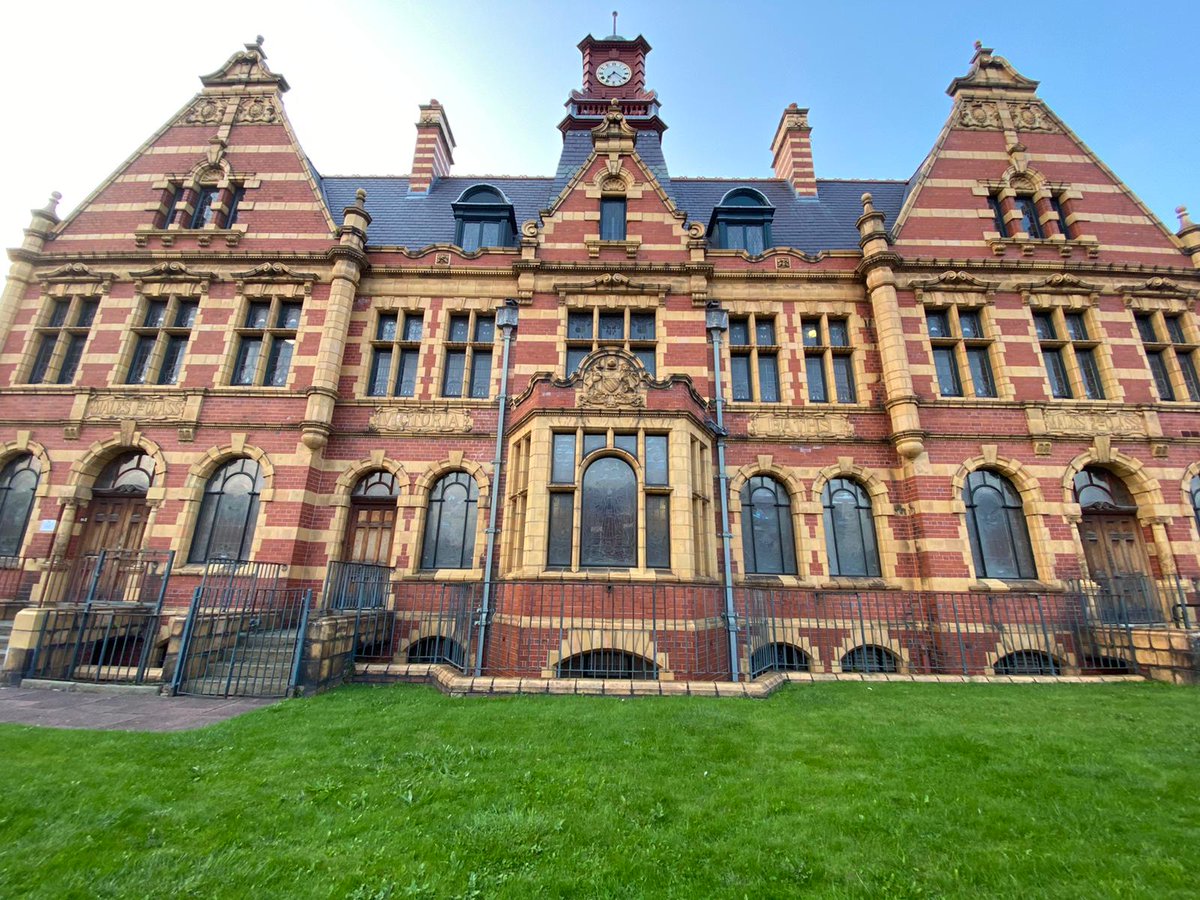 ILoveMCR's tweet photo. Victoria Baths is doing a brand new live comedy night called Bath Bombs featuring incredible acts from the UK and international circuit 👏😂 @victoriabaths https://t.co/939kWNwzgw