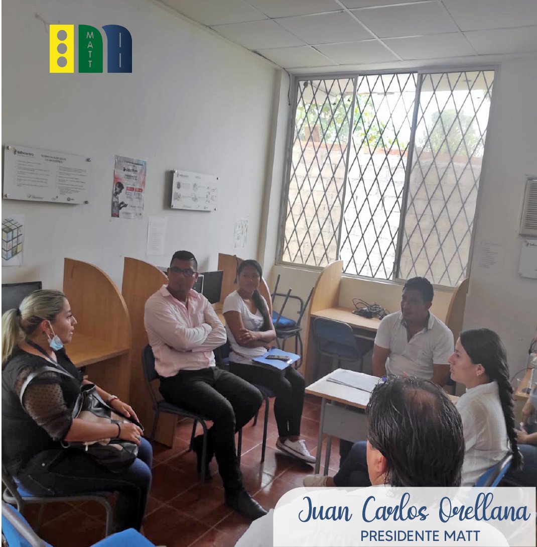 transito_AGLO's tweet photo. #GestiónMATTTSV ☑ |   Planificamos las fases de señalización horizontal, vertical y construcción de reductores de  velocidad en el centro poblado de Ávila Huiruno.

Abg. Juan Carlos Orellana - PDTE MATTTSV. 
Al Servicio de la ciudadanía! https://t.co/pGpE3IvJ9K
