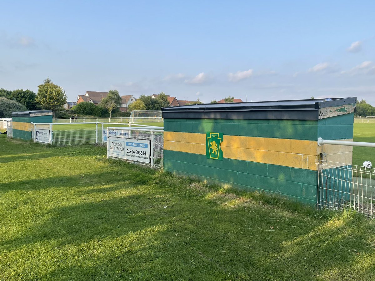 Kizzyetrance's tweet photo. Wednesday 25th August 18:30ko
Match 41 of 2021/22
🏟 The Hunslet Club @HunsletClub
@HunsletFootball 2
@CarltonAthletic 3
@WYAFL1 Premier Division
#groundhopping #WYAFL https://t.co/nCvko41Y7Q