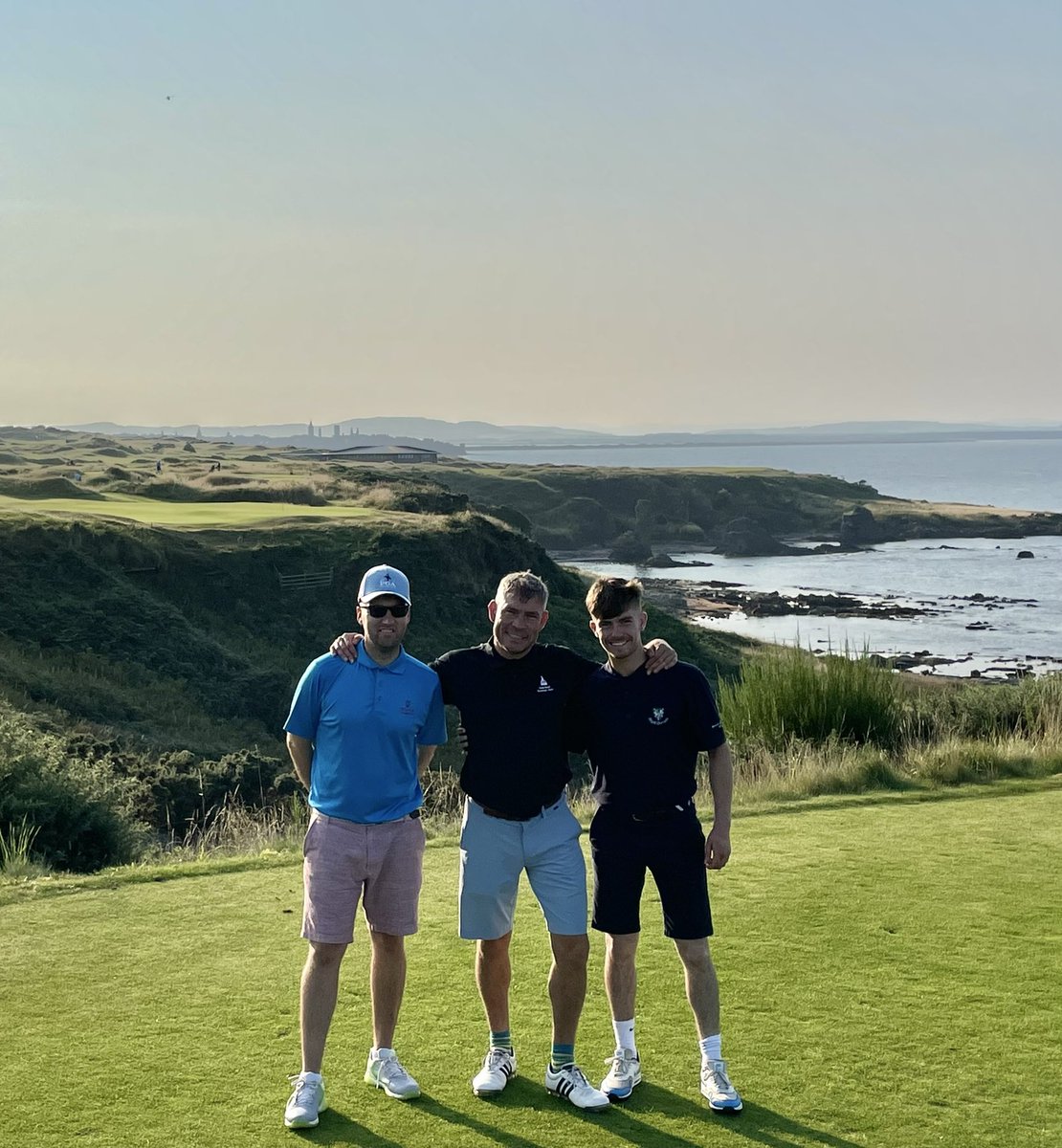 GavNeill's tweet image. Picture perfect conditions this afternoon up at the Castle Course @TheHomeofGolf. Great company as always @scooshyaitch &amp;amp; Ruben 👍 #castlecourse