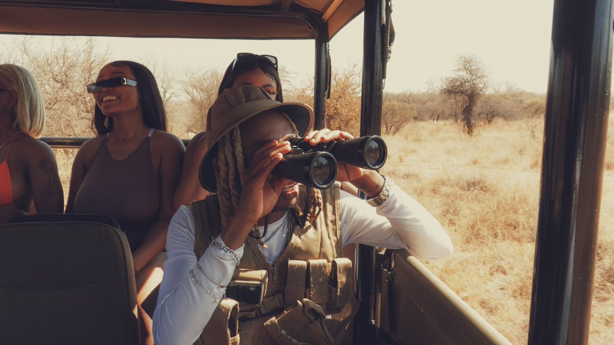 DyanNumba1 tweet media